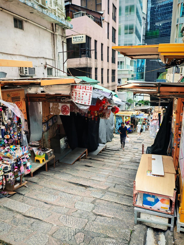 打卡《耿耿於懷》MV拍攝地｜香港石板街✨