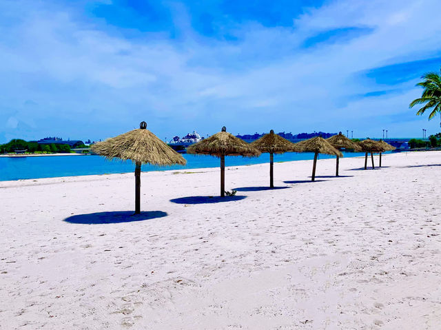 海花島嘅濱海公園，長長嘅椰夢長廊，隨手一拍都係大片