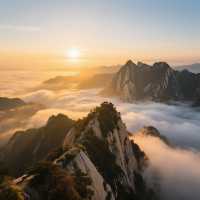 奇險天下第一山，華山