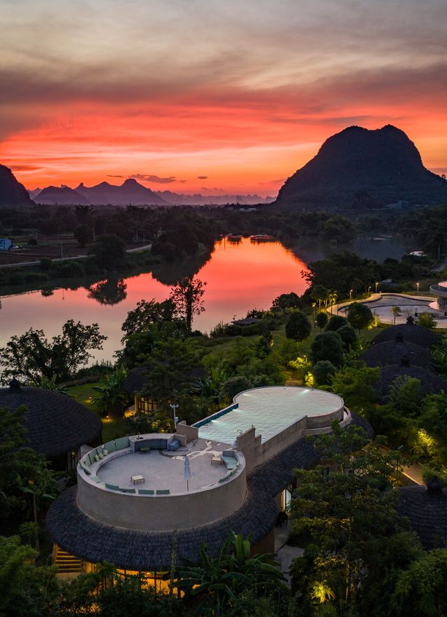 崇左七夕入住秘境雨林