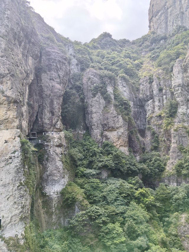 雁蕩山不費腿玩法
