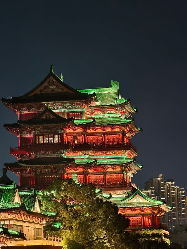 南昌滕王閣夜遊攻略落霞與孤鶩齊飛的絕美夜景