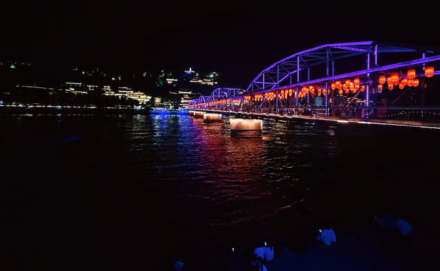 百年傳奇!蘭州的靈魂地標·黃河中山橋夜景絕了 百年傳奇!蘭州的靈魂地標·黃河中山橋夜景絕了