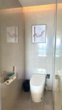 雲浮都市中的慵懶角落-鳳悅假日酒店