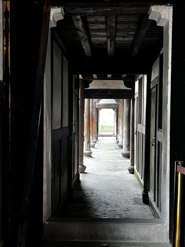 探秘黃山八面廳雕刻 探秘黃山八面廳雕刻