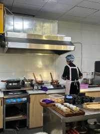 早晨推窗見雪山，這家民宿太治癒了