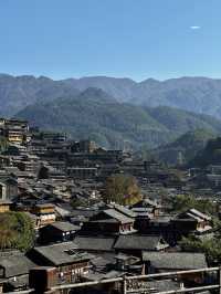 來千戶苗寨住這吧!297!躺看千戶吊腳樓