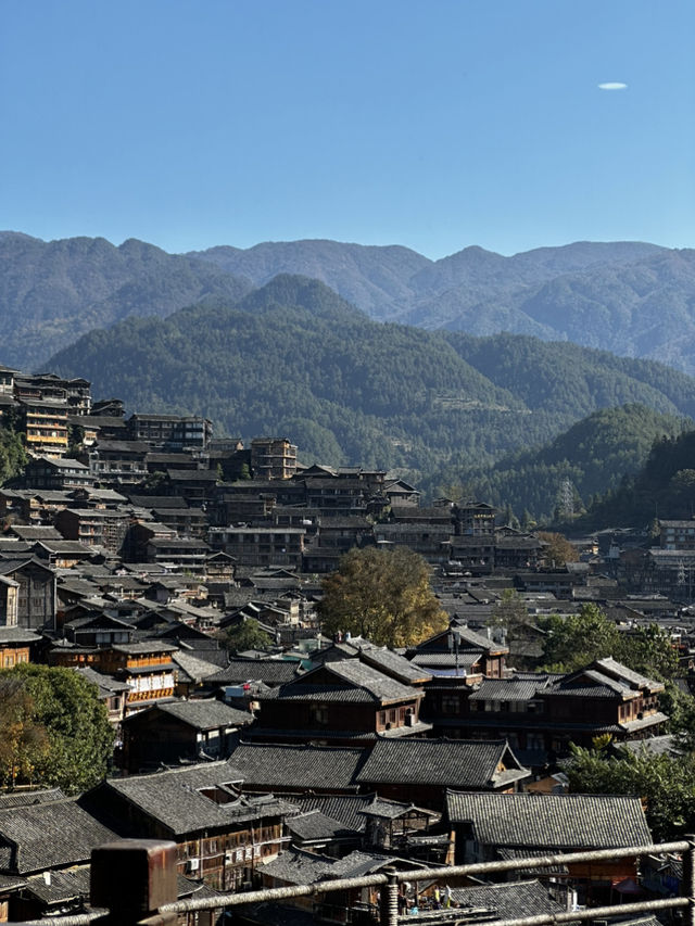 來千戶苗寨住這吧!297!躺看千戶吊腳樓 來千戶苗寨住這吧!297!躺看千戶吊腳樓