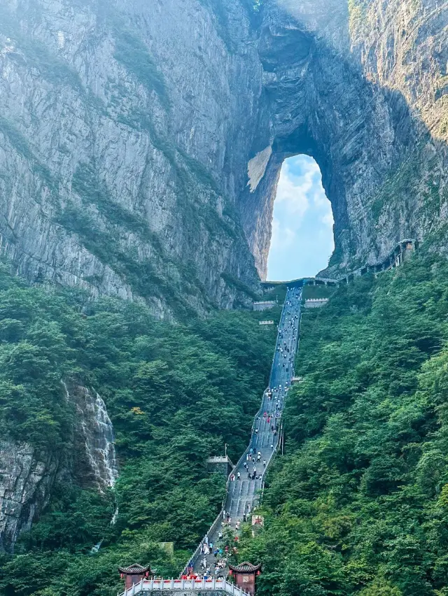 Ultimate Tianmen Mountain Guide: Why Route B Slaps‼️🌄