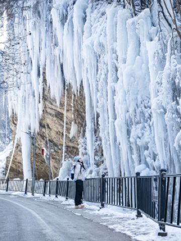 I seem to have stumbled into a real-life Ice Age around Xi'an!