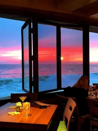 Los Angeles ✨ The most beautiful sunset restaurant that can make your crush ask you out on a date