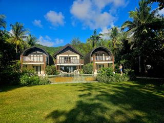 Most Welcoming Beachfront Villa Experience
