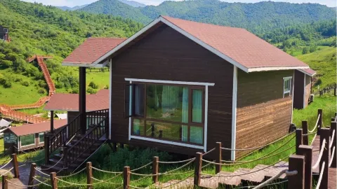 ここは西北の「小さなスイス」、夏から届いた緑のラブレターです。 — traveler post in 康楽