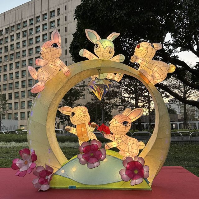 台灣｜台北 迎兔年！🐰 信義商圈台灣燈會🏮