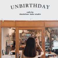 Unbirthday cafe คาเฟ่ใกล้ bts พร้อมพงษ์