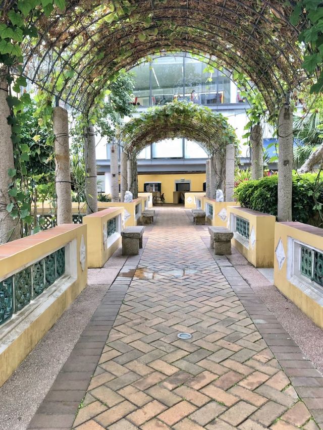 充滿歐陸風韻建築既圖書館