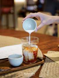 🫖 จากไร่ชาที่จังหวัดเชียงใหม่ สู่ร้านชาย่านบางรัก