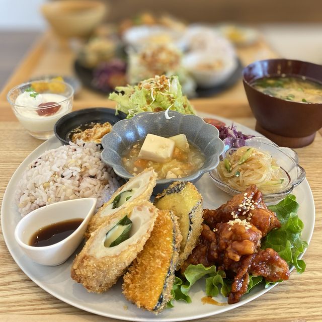 加古川ランチ週替わりメニューとスイーツが大人気