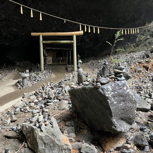 日本神話太陽神的神祕洞穴天安河原
