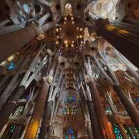 🇪🇸 | The Brilliant Sagrada Familia