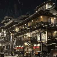 銀山温泉街