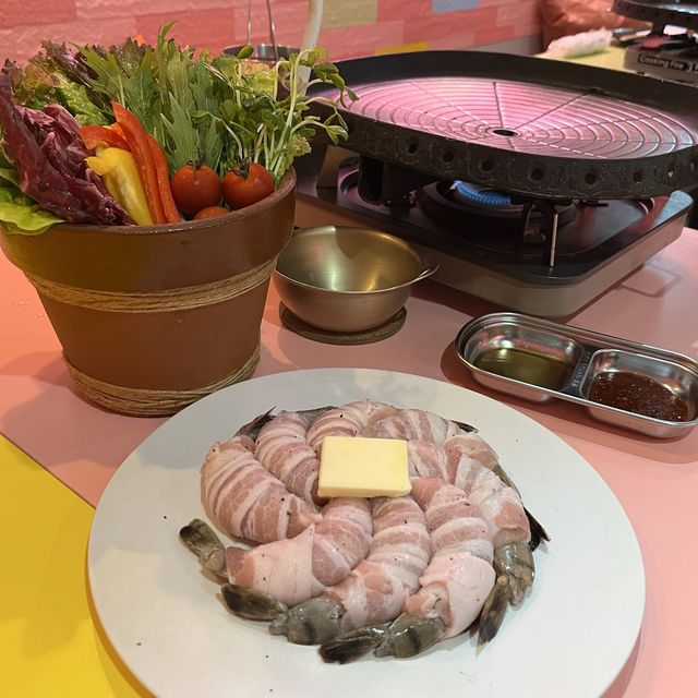 【大阪・東梅田】POPで可愛い映え系韓国料理店「韓国料理スリスリマスリ梅田店」