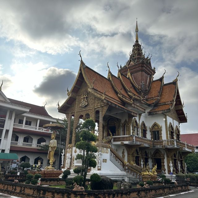 • วัดบุพพาราม ในจังหวัดเชียงใหม่🛕✨