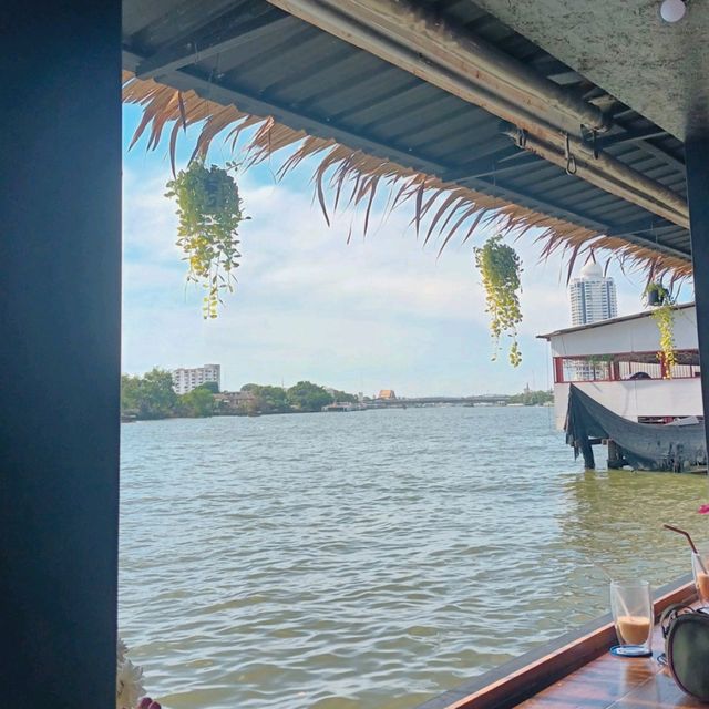 Naam 1608 ☕️ คาเฟ่ริมแม่น้ำเจ้าพระยา