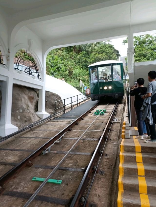 山顶纜車睇真啲!