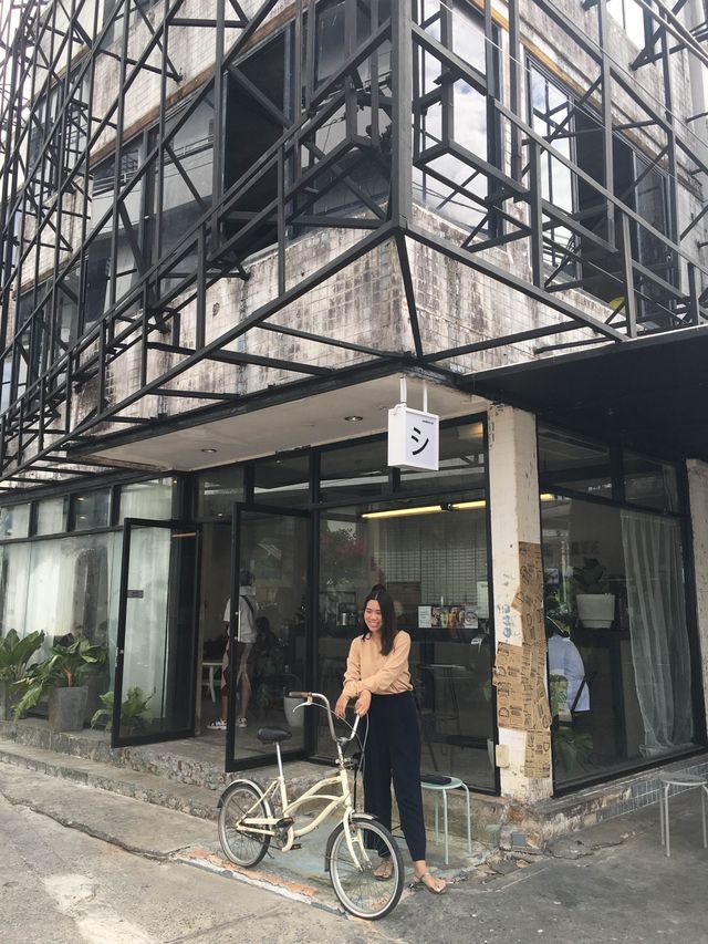 Dadsong Café  ☀️🥤