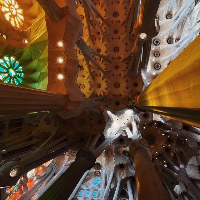 🇪🇸 | The Brilliant Sagrada Familia