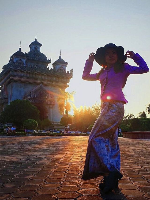 ประตูไซ เวียงจันทน์ลาว 🏛️🌅