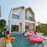 หนีร้อน มาพัก Poolvilla เขาใหญ่