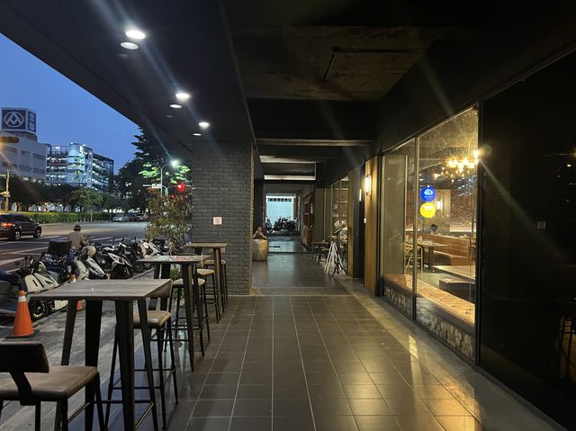 台中餐酒館推薦｜鐵克諾餐酒館 x 早午餐 Techno w Bistro x Brunch