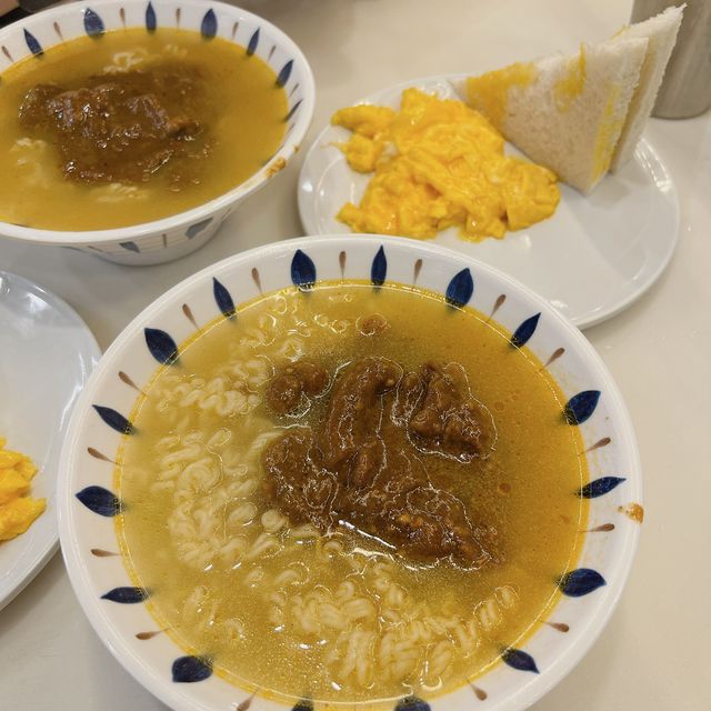 濃郁沙牛麵 @ 旺角荷里活冰室