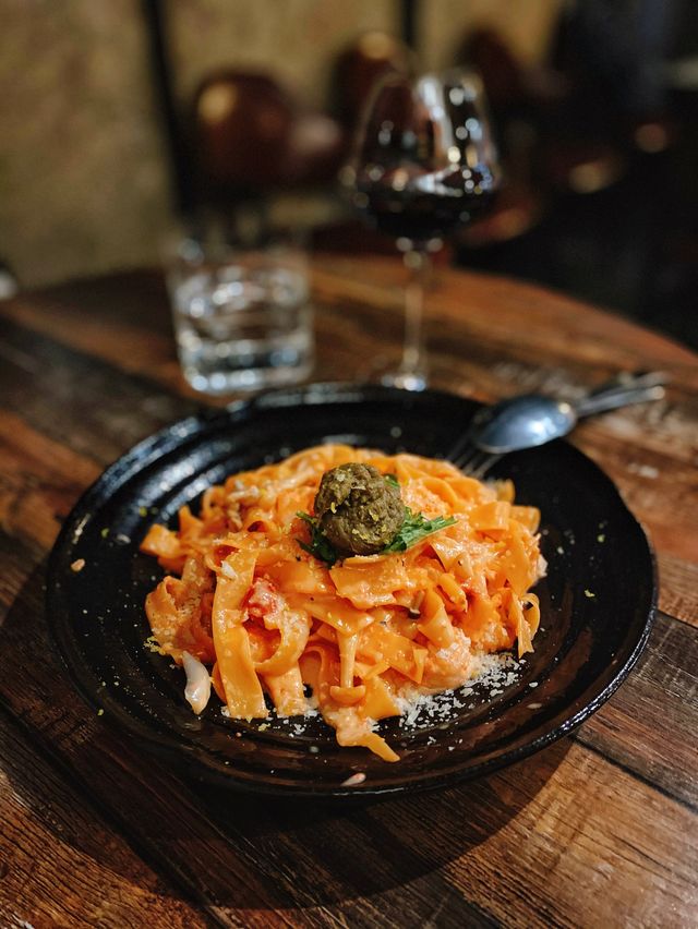 《台北》公館巷弄低調餐酒館 將負能量轉化成美食-厭世會社