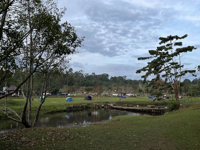 ลานกางเต้นท์ลำตะคอง อุทยานแห่งชาติเขาใหญ่