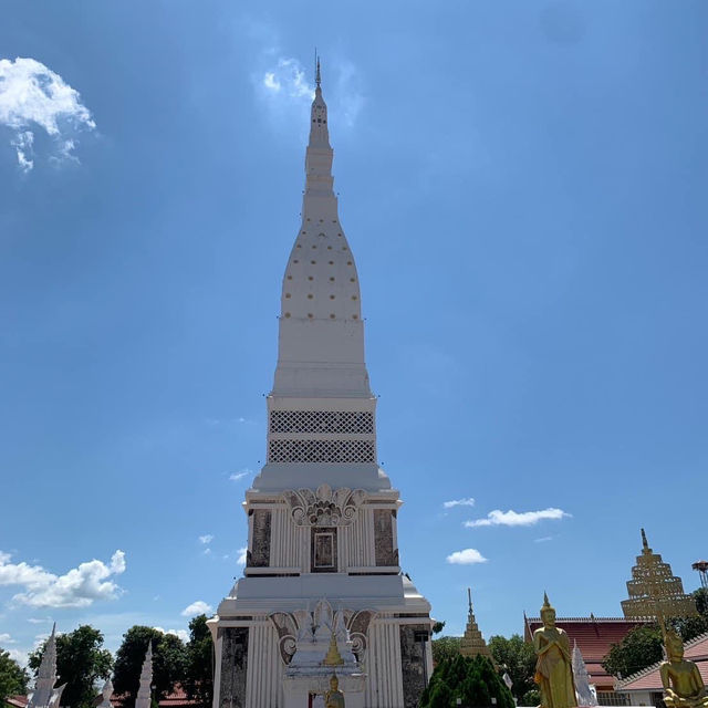 วัดพระธาตุท่าอุเทน