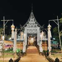 วัดโลกโมฬี วัดดังเชียงใหม่