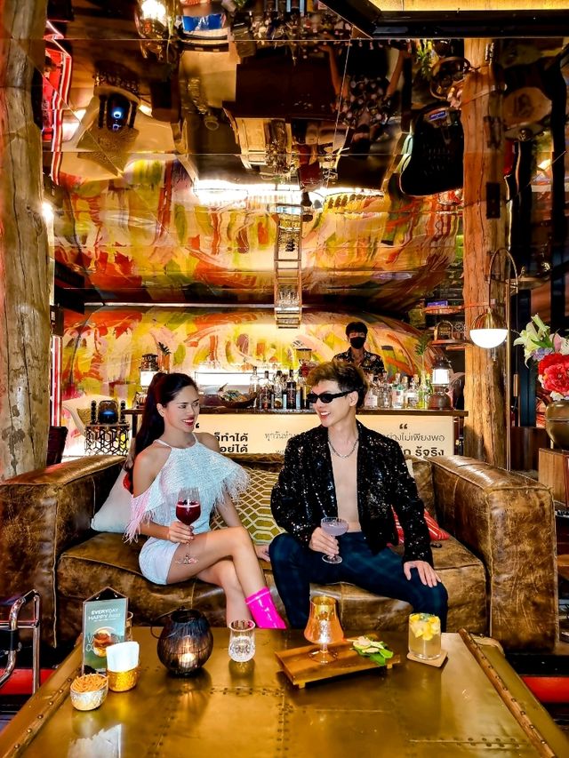 บาร์สุดเก๋ สไตล์เท่ห์ๆที่เพื่อนๆพลาดไม่ได้