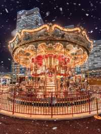 入場無料で撮れる🎠✨豪華な二階建てメリーゴーランド