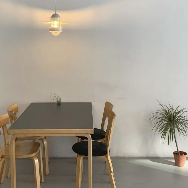 moohwa cafe：舒適明亮，適合放鬆閱讀和聚會