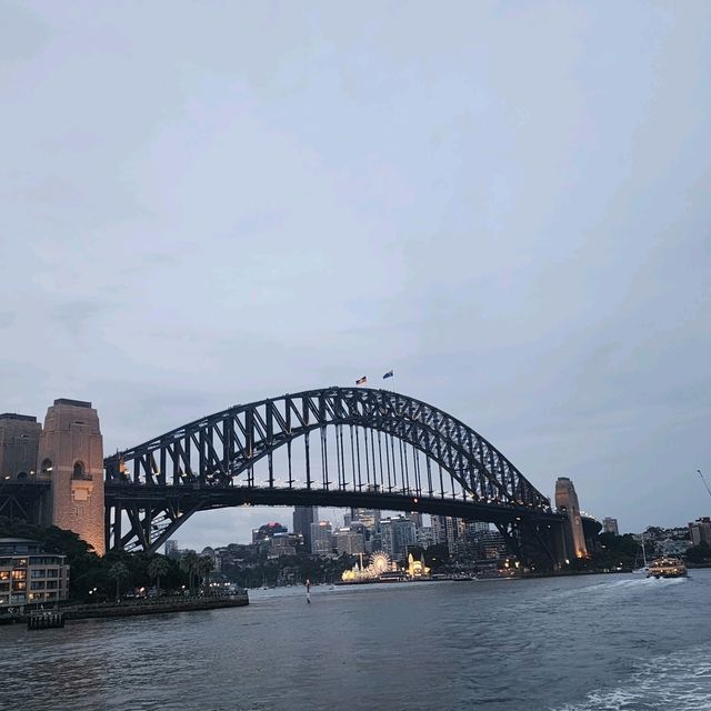 雪梨歌劇院,雪梨港灣大橋