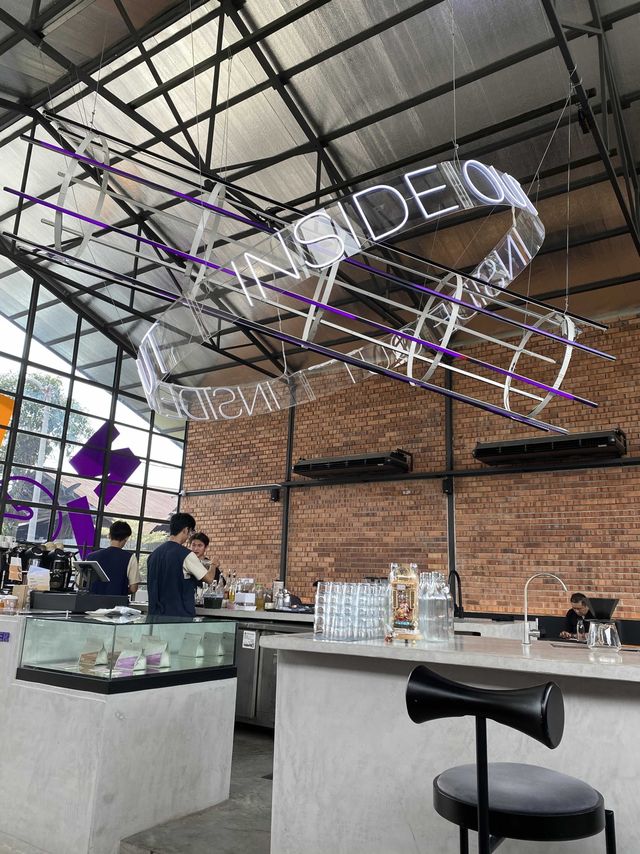 Chic Industrial Vibe Café in Butterworth 🇲🇾
