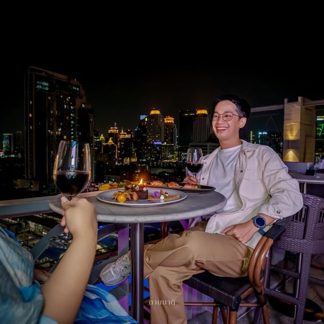 Akara Bangkok 🏢✨