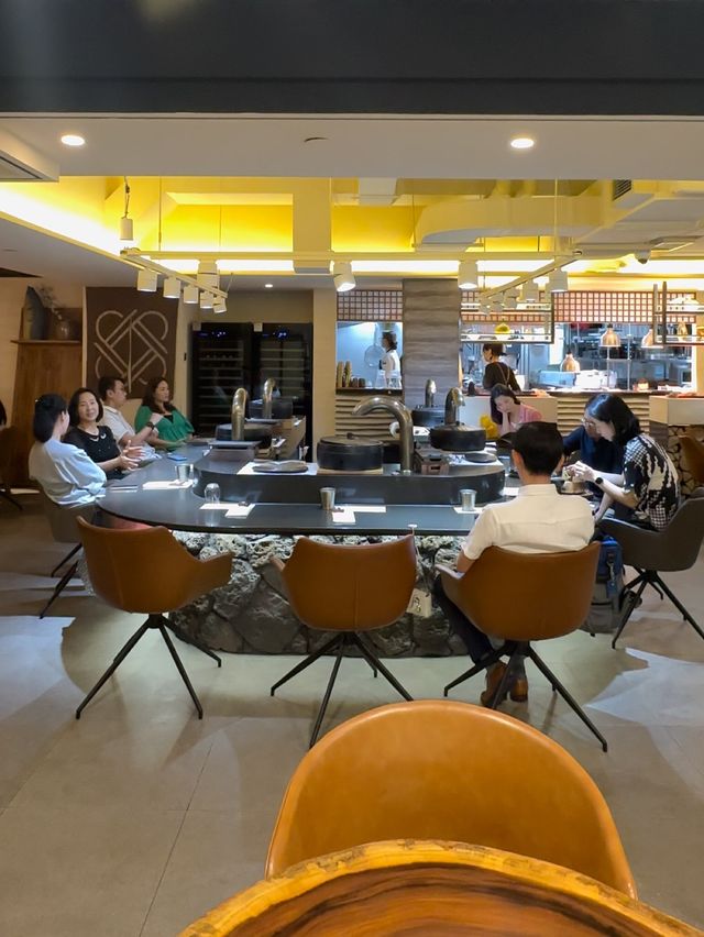 Hanok Luxe Premium k-BBQ in town you must try