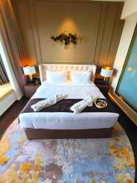 "Embrace Opulence: The Granite Luxury Hotel 