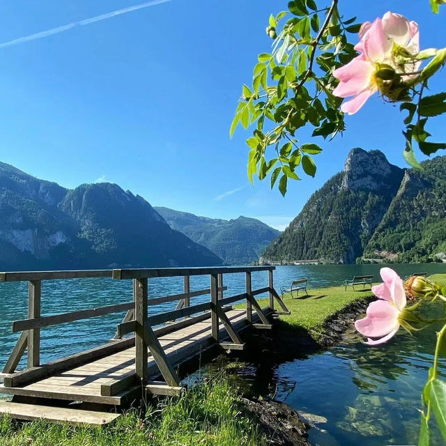 廣州蓮花山風景區：山水畫捲