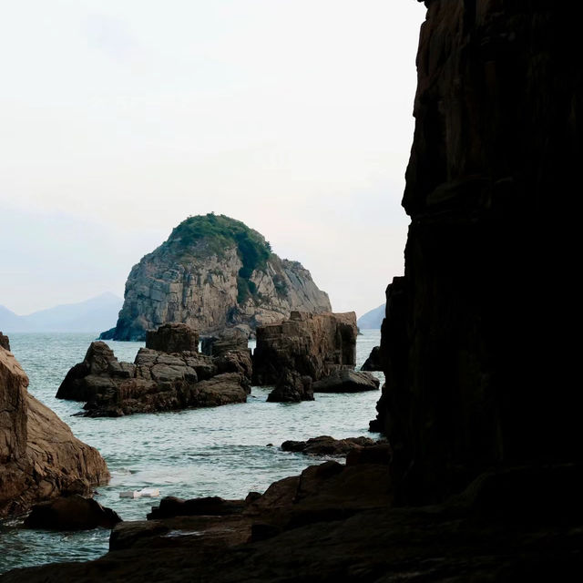 黑沙灣海灘：風光旖旎