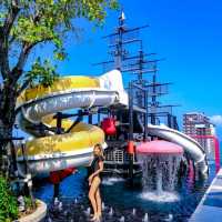 โรงแรมใจกลางเมือง มีสวนน้ำลอยฟ้า